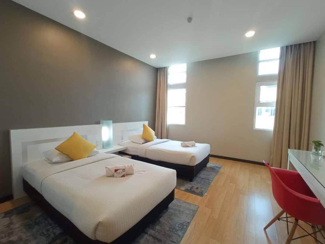 Lovita Hotel Kuantan Exterior foto