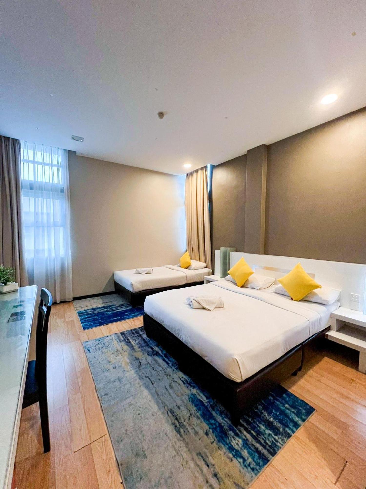 Lovita Hotel Kuantan Exterior foto